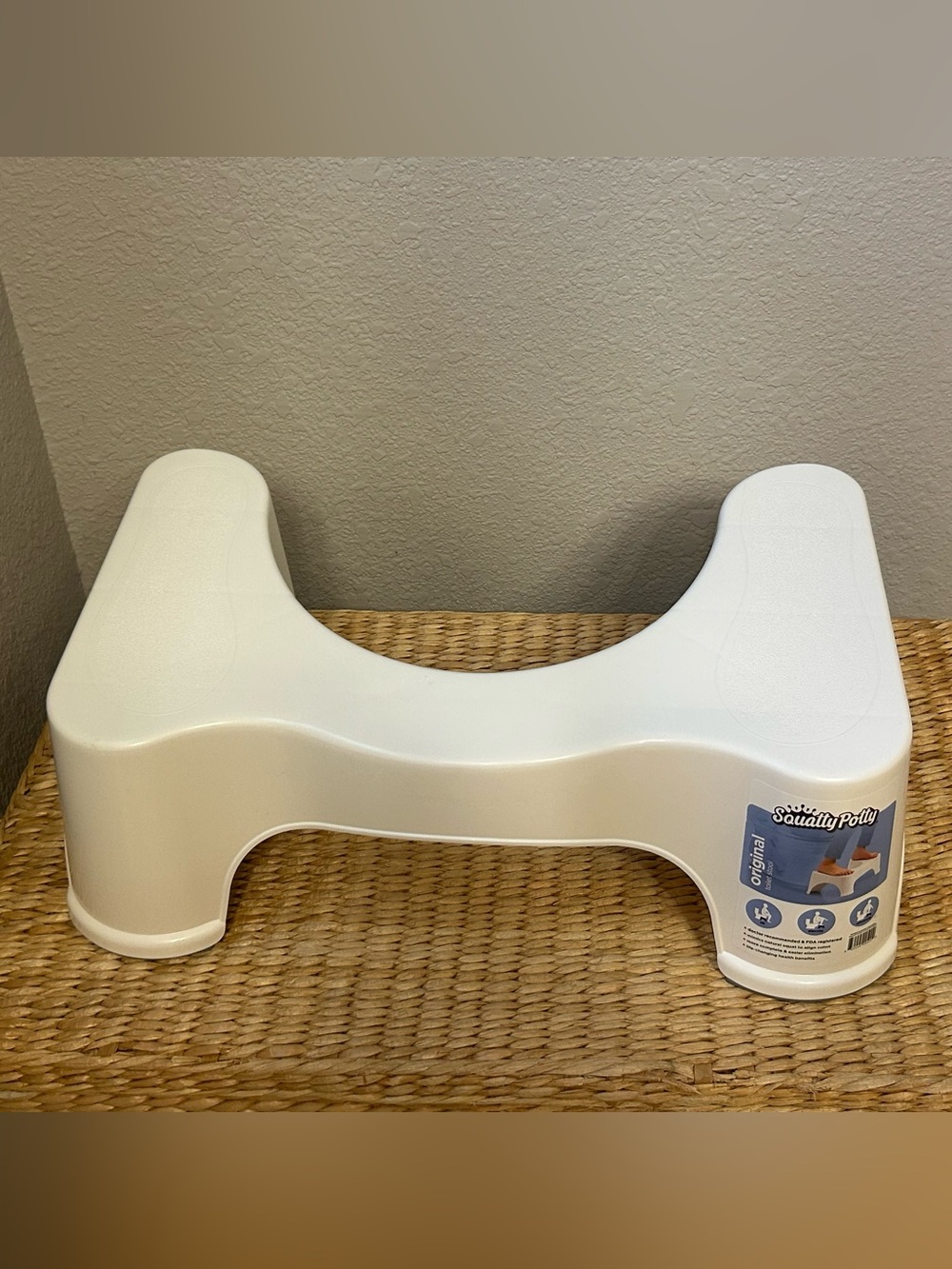 Squatty Potty White Contoured Toilet Stool for Comfortable Foot Positioning